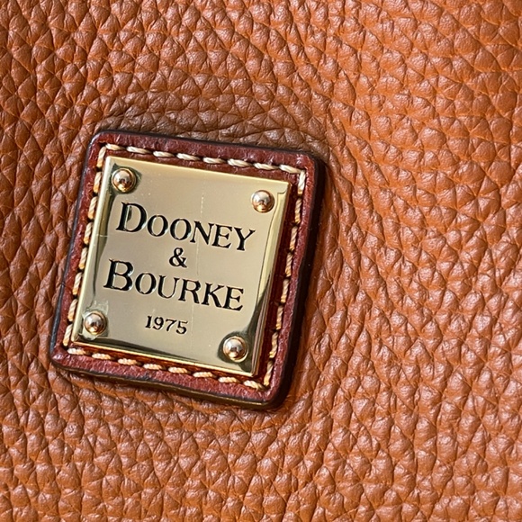 EXC cognac color tote Dooney & Bourke - Picture 5 of 8
